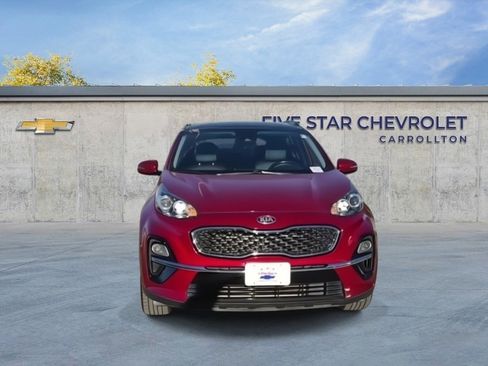 Used 2022 Kia Sportage EX image 3