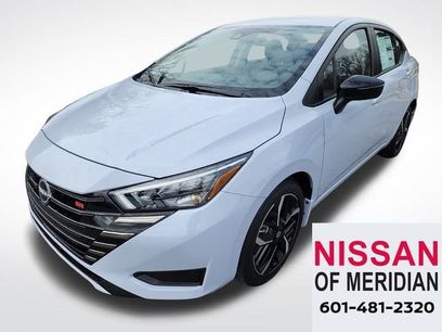 New 2025 Nissan Versa SR w/ Trunk Package