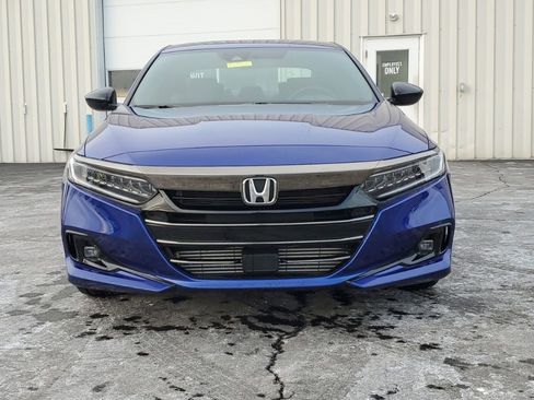 Certified 2022 Honda Accord Sport image 2