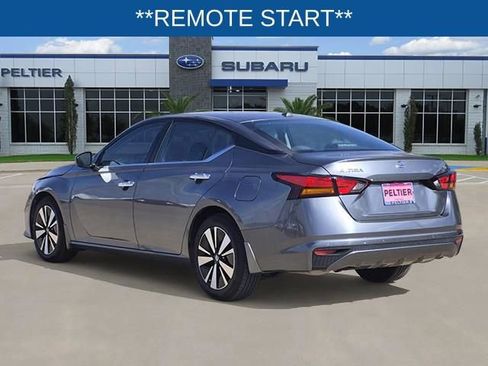 Used 2022 Nissan Altima 2.5 SV image 4
