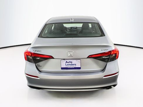 Used 2023 Honda Civic Sport image 6