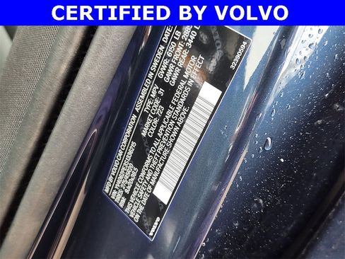 Used 2025 Volvo XC90 B6 Plus image 35