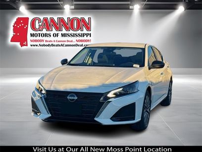 New 2025 Nissan Altima 2.5 SV