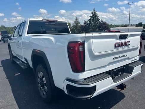 Used 2024 GMC Sierra 2500 Denali w/ Technology Package AWD/4WD image 5