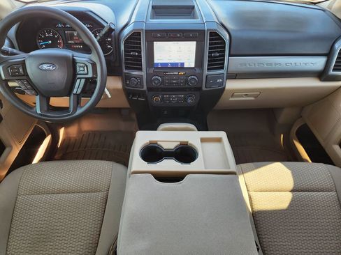 Used 2020 Ford F350 XLT w/ FX4 Off-Road Package image 24