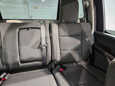 Used 2015 Nissan Titan PRO-4X AWD/4WD image 14