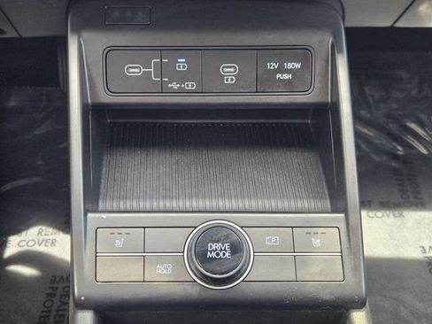 Certified 2024 Hyundai Kona SEL FWD image 19