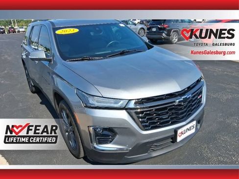 Used 2023 Chevrolet Traverse RS w/ LPO, Floor Liner Package AWD/4WD image 1