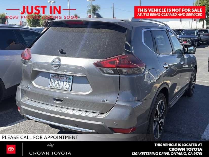 Used 2019 Nissan Rogue SL w/ Premium Package FWD image 2