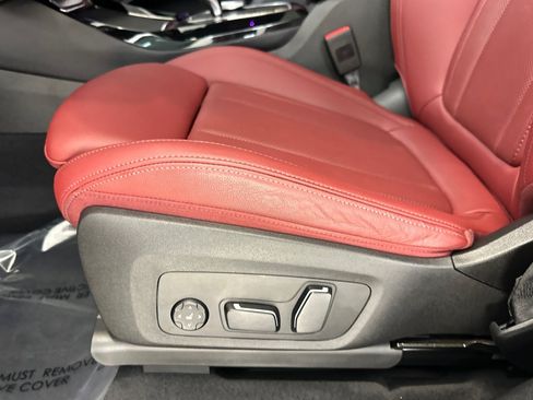 Certified 2024 BMW X3 sDrive30i w/ M Sport Package RWD image 14