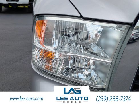 Used 2020 RAM 1500 Classic SLT w/ Luxury Group RWD image 8