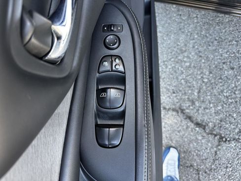Used 2019 Nissan Murano S w/ Cargo Package AWD/4WD image 9