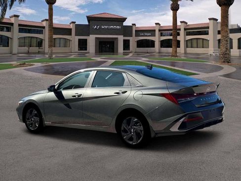 New 2026 Hyundai Elantra SEL Sport Premium FWD image 4