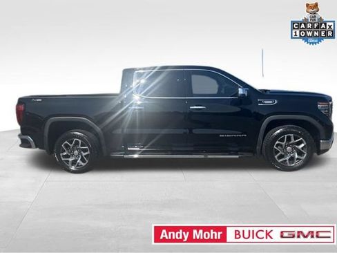 Used 2023 GMC Sierra 1500 SLT w/ SLT Convenience Package AWD/4WD image 17