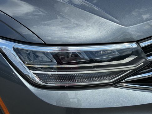 Certified 2024 Volkswagen Tiguan S AWD/4WD image 10