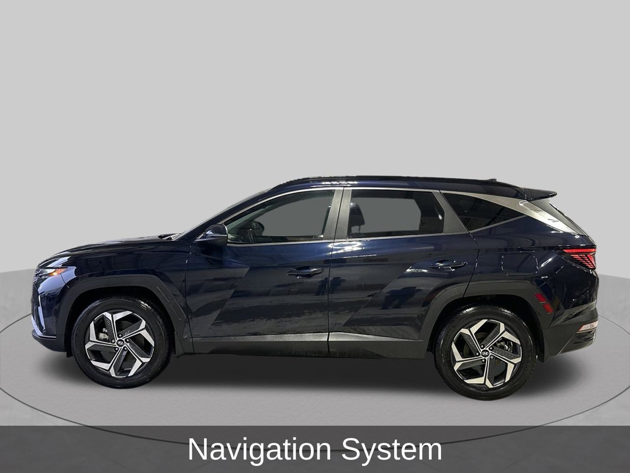 Used 2023 Hyundai Tucson SEL w/ Cargo Package AWD/4WD image 2