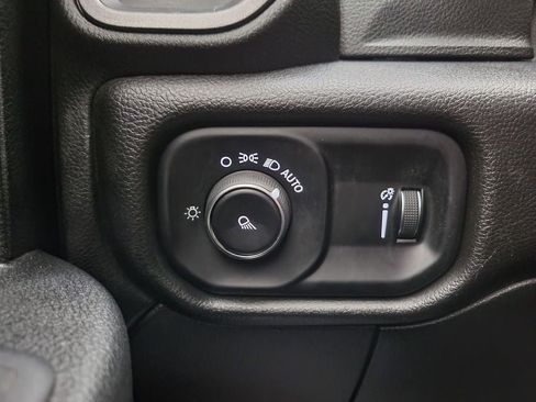 Used 2022 RAM 3500 Tradesman image 30