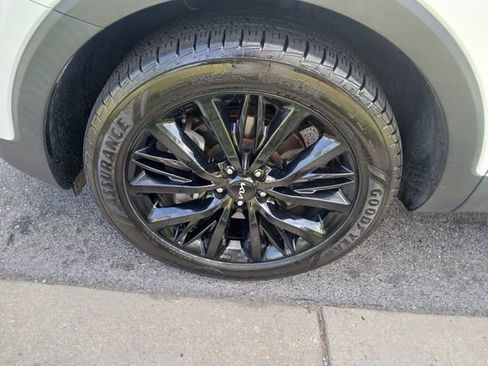 Certified 2022 Kia Telluride SX FWD image 4