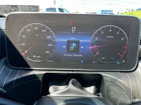 Used 2023 Mercedes-Benz C 300 Sedan image 24
