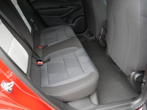 New 2026 Chevrolet Trax LS w/ LS Convenience Package FWD image 23