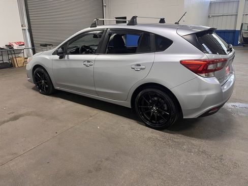 Used 2021 Subaru Impreza 2.0i image 5