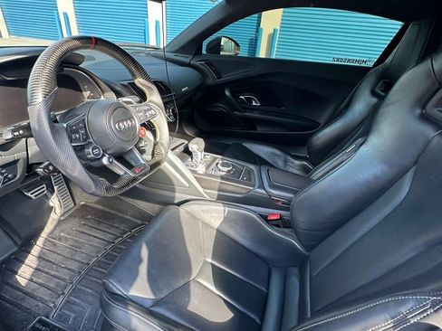 Used 2017 Audi R8 V10 plus image 38