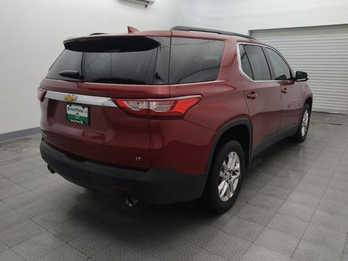Used 2020 Chevrolet Traverse LT FWD image 9