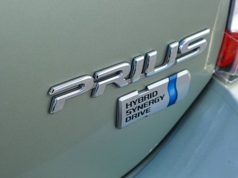 Used 2008 Toyota Prius Touring FWD image 25