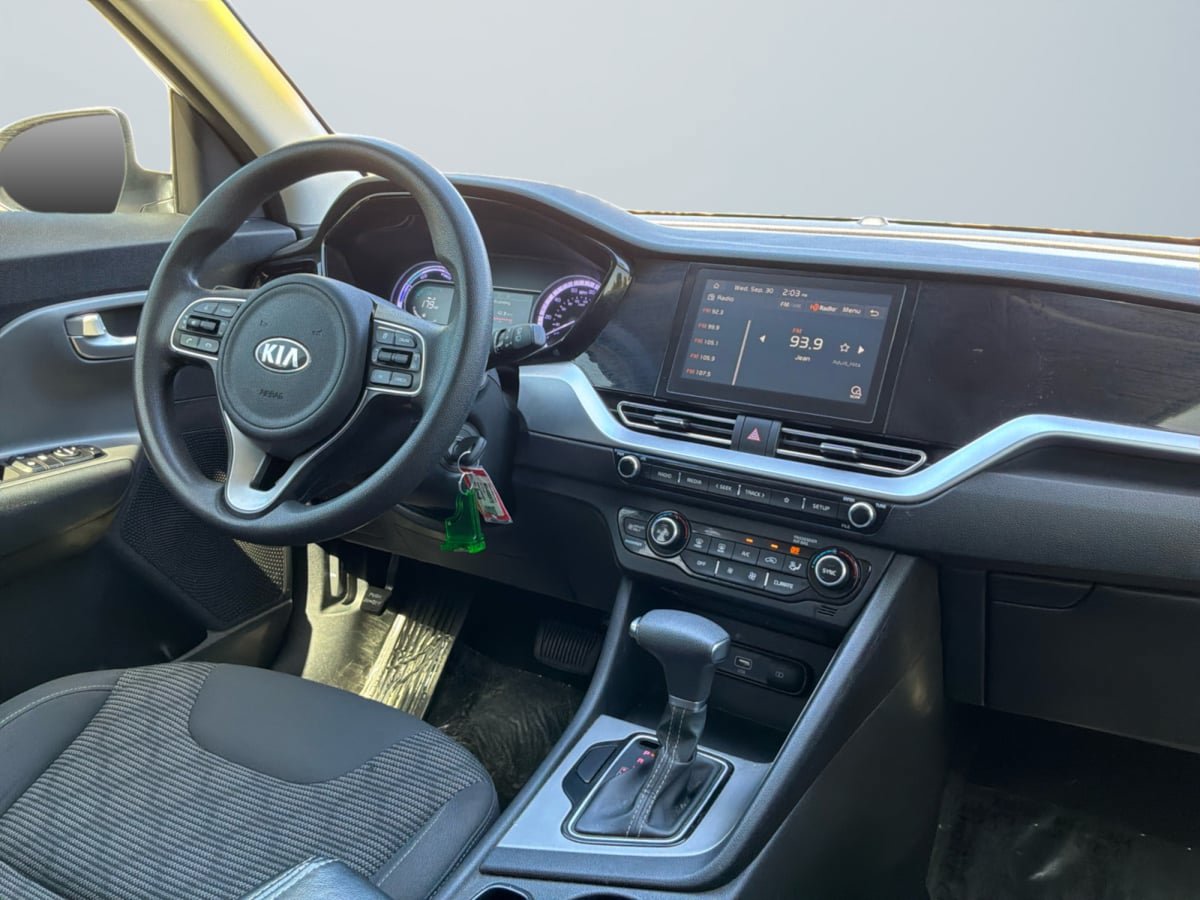 Used 2021 Kia Niro LX FWD image 13