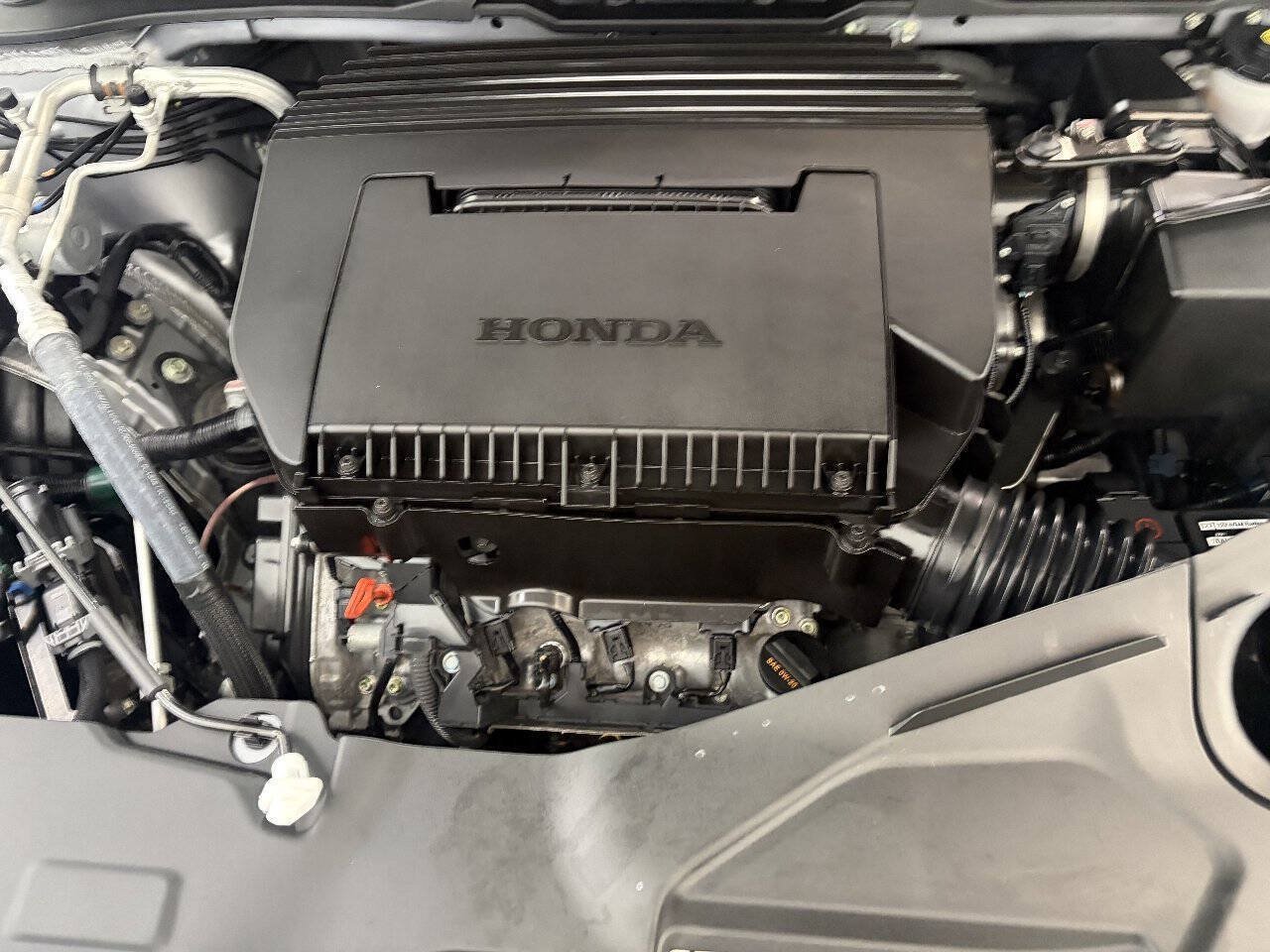 Used 2025 Honda Pilot Elite image 35