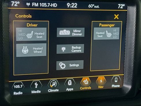 Used 2018 Jeep Wrangler Unlimited Sahara image 12