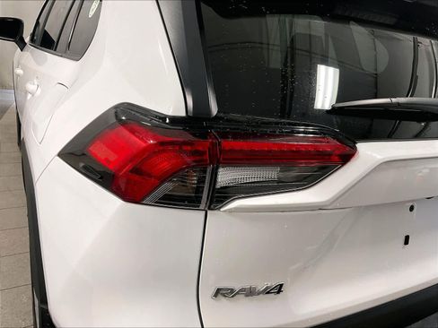 Certified 2024 Toyota RAV4 LE image 33