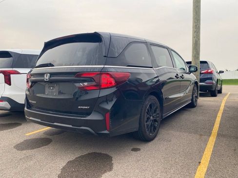 Used 2025 Honda Odyssey Sport-L image 9