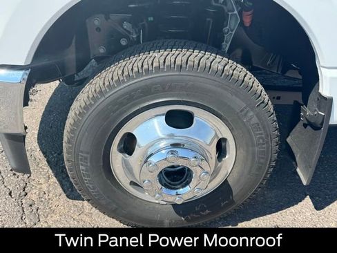 New 2025 Ford F350 Lariat w/ Lariat Ultimate Package image 10