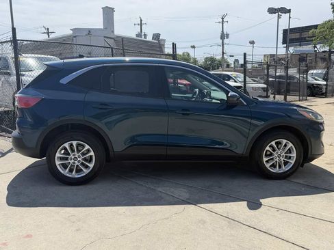 Used 2020 Ford Escape SE FWD image 4