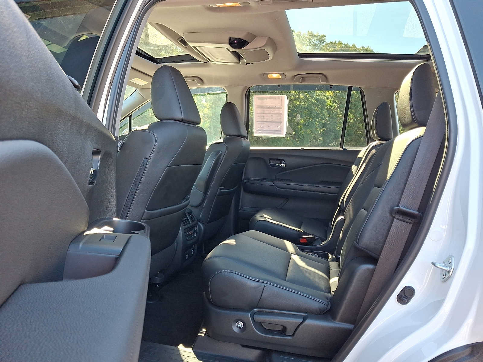 Used 2022 Honda Pilot Elite image 10