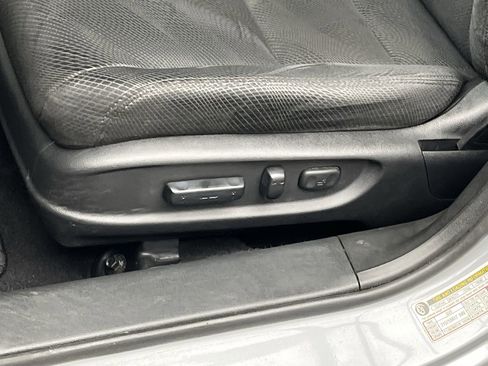 Used 2017 Honda Accord EX image 10