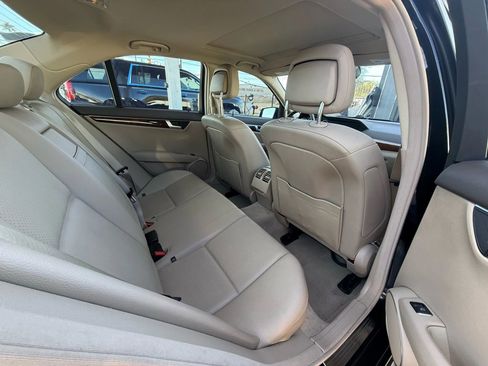 Used 2013 Mercedes-Benz C 250 Sedan w/ Multimedia Pkg image 16