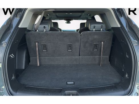 Used 2019 Buick Enclave Essence FWD image 29