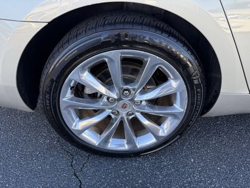 Used 2014 Cadillac XTS Luxury image 36