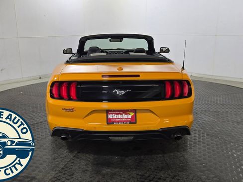 Used 2019 Ford Mustang Premium w/ Ford Safe & Smart Package RWD image 6