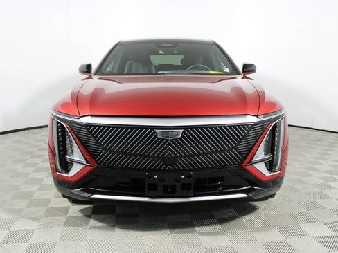 Used 2024 Cadillac Lyriq Tech RWD image 43