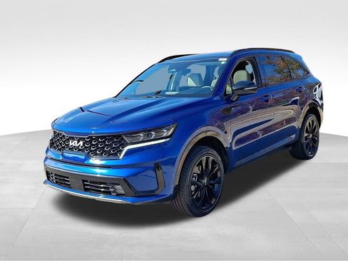 Used 2023 Kia Sorento SX image 3