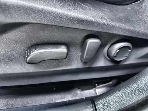 Used 2020 Subaru Outback Premium AWD/4WD image 13