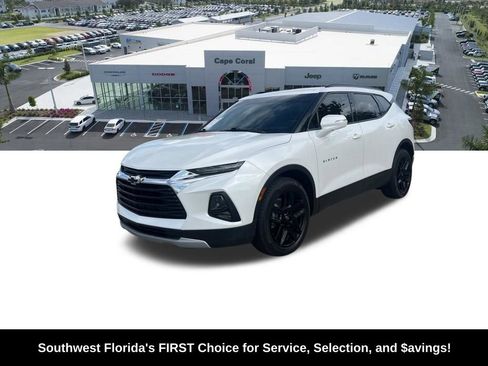 Used 2020 Chevrolet Blazer LT FWD image 2