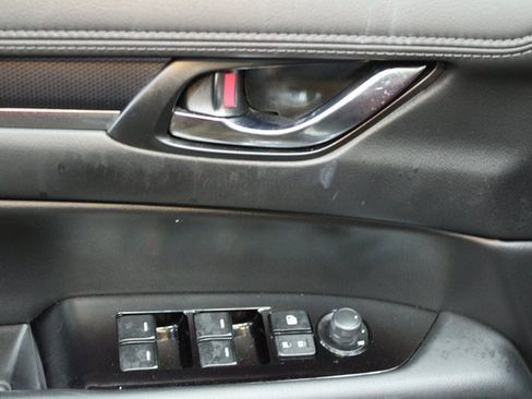 Used 2021 MAZDA CX-5 Touring image 19