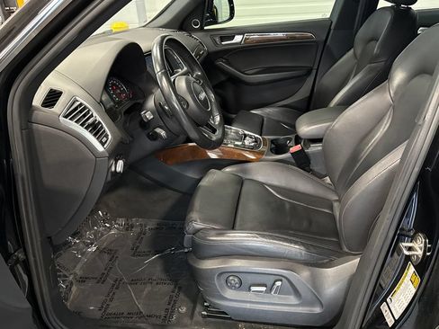 Used 2016 Audi Q5 2.0T Premium Plus w/ Technology Package AWD/4WD image 6