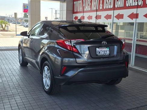 Used 2021 Toyota C-HR LE FWD image 11
