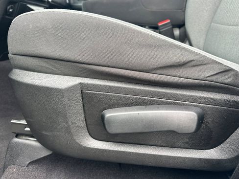 Used 2024 RAM 1500 Classic SLT image 12