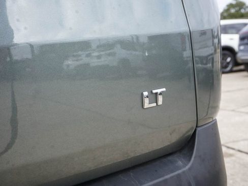 Used 2022 Chevrolet Traverse LT image 8